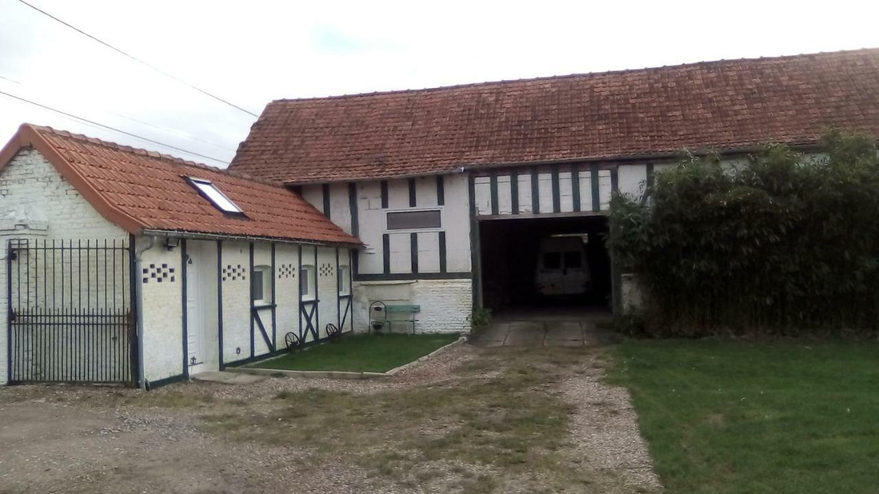 Appartement Studio à Colline-Beaumont Extérieur photo